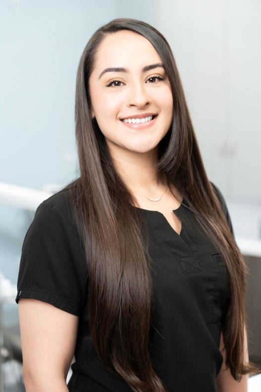 Arisbeth Hernandez Dental Assistant