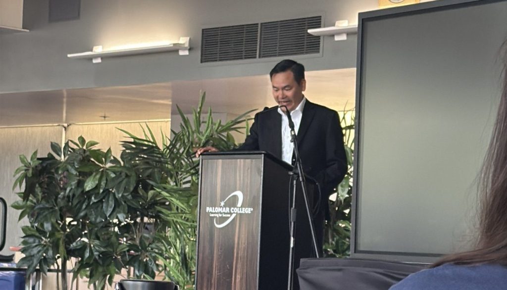 Dr. Vinh Le addressing participants at the 3rd Annual San Diego Sheriff’s Junior Women’s Academy